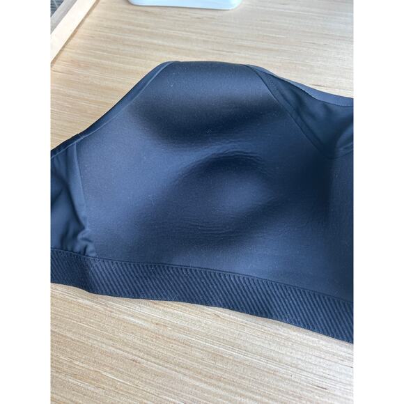 Athleta Bra 38DD Black High Neck Lightly Padded Wireless Adjustable - Picture 8 of 9